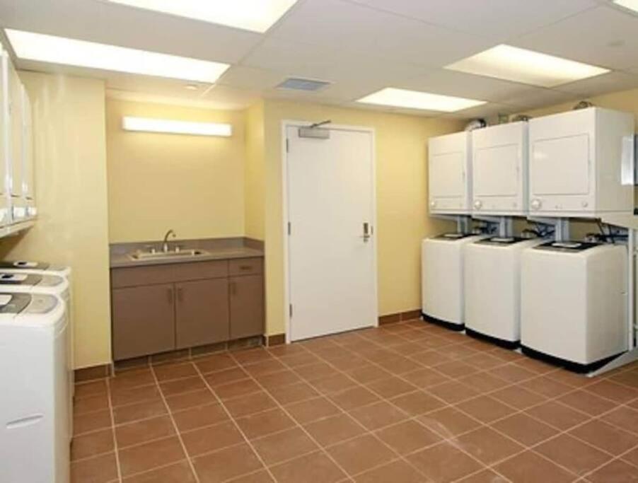Apartment Brooks Vacations 4 Star Wyndham 2003 Waikiki